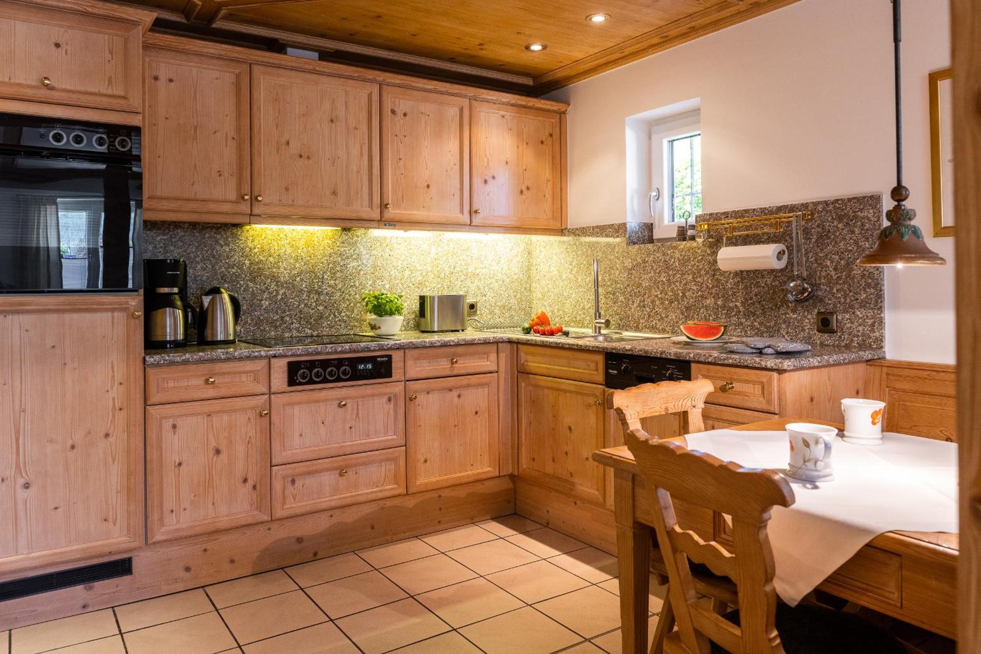 Ferienwohnung Auszeit I Garmisch-Partenkirchen Exterior foto